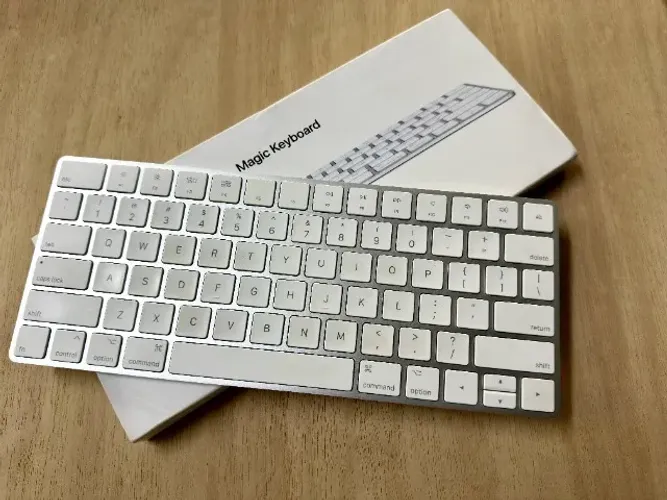 Teclado Apple Magic Keyboard 2 A1644 Bluetooth - Original