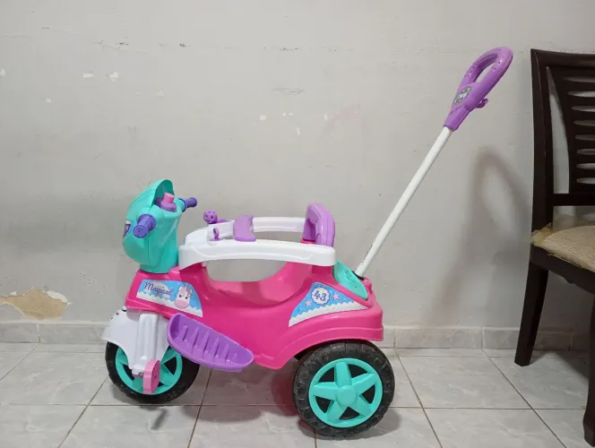 Triciclo infantil