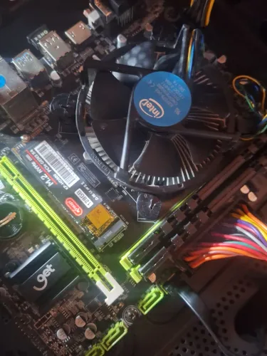 Placa mãe e processador 