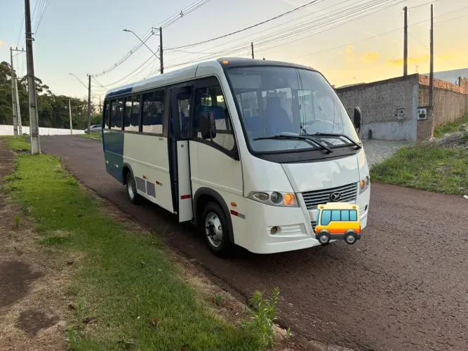 Volare Marcopollo V8 executivo