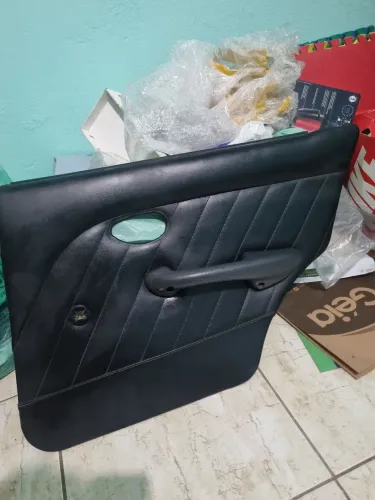 Par Forros em couro de portas traseiro Palio 4 portas original Palio G1, G2, G3.<br>