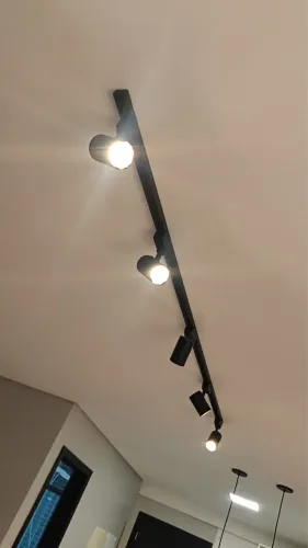 TRILHO DE LED 