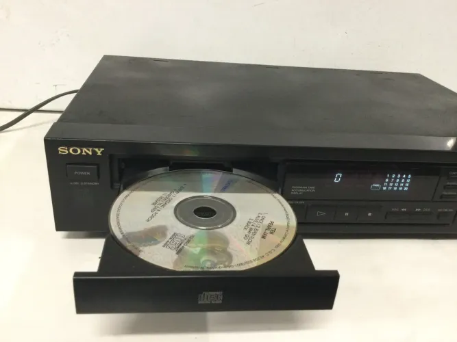 Toca cd de mesa sony