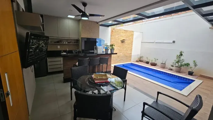 VILLA VENEZA | KPM