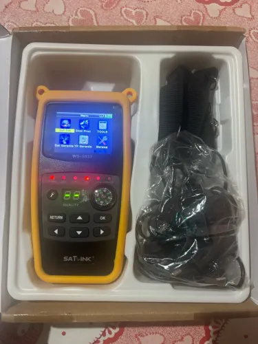 Localizador de satélite 