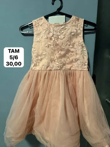 Vestido infantil Shein usado