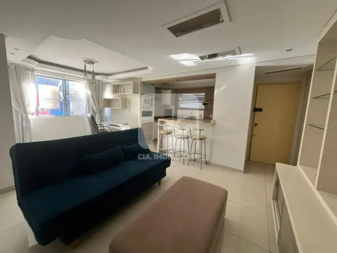 Apartamento de 2 dormitórios à venda no Centro