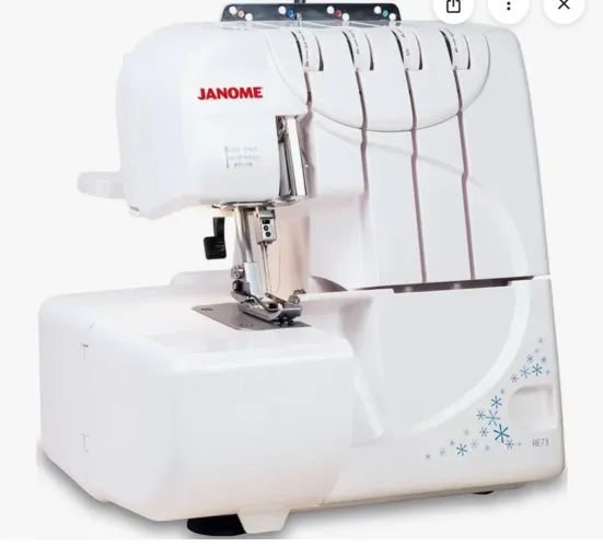 Máquina de overlock JANOME