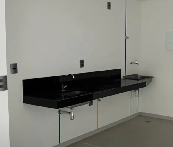 Bancada granito São Gabriel 200x57cm com cuba inox