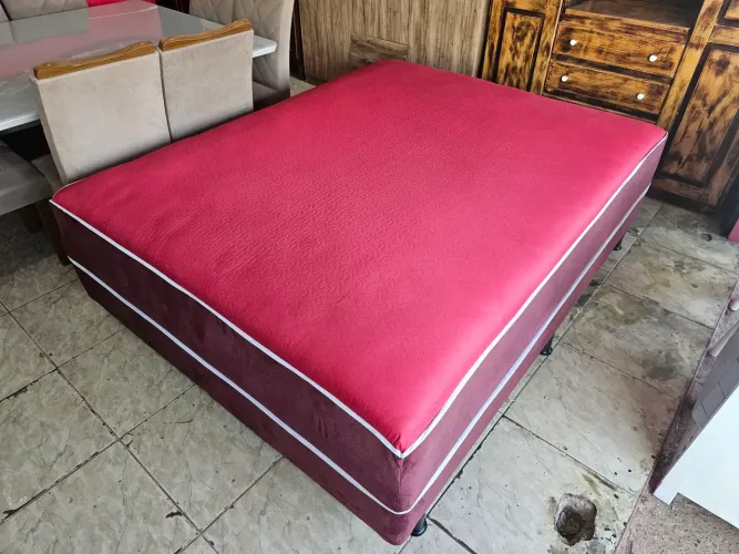 Cama queen unibox nova Molas tradicional