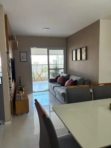 Apartamento à Venda no Tatuapé de 106 m com 3 suítes, sacada gourmet, 2 vagas, lazer, pert