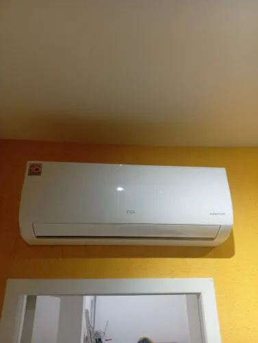 Vendo ar condicionado TCL inverter 9.000btu.