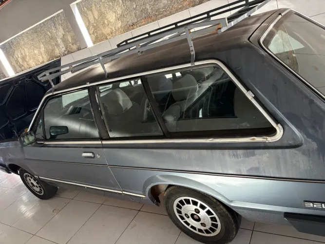 Ford Belina L 1.8/ 1.6 1990
