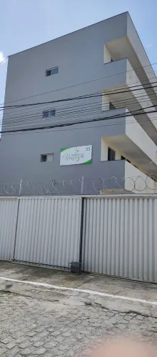 Kitnet com ar condicionado e chuveiro elétrico próximo ao Nordestão Maria Lacerda R$700,00