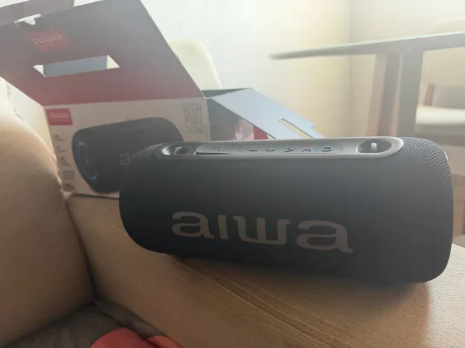 Caixa Aiwa