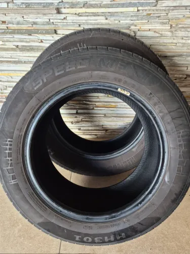 Pneus 195/65 R15