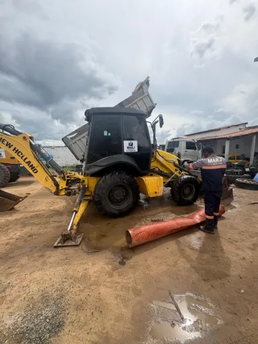 Retroescavadeira New Holland