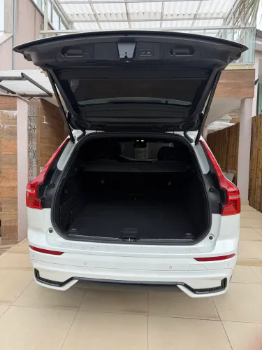 Volvo XC-60 XC 60 T-8 Híbrido R-design 2.0 5P 2022