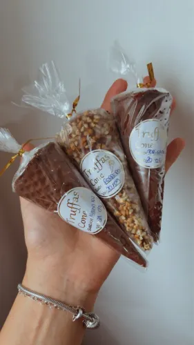 VENDO CONES TRUFADOS