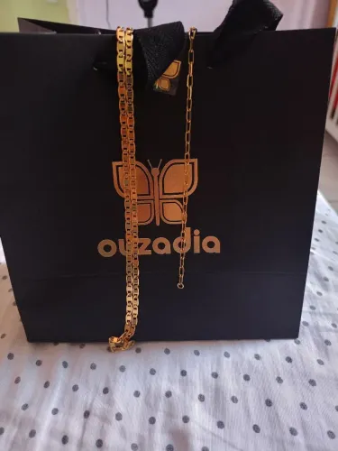 Vendo cordão e pulseira