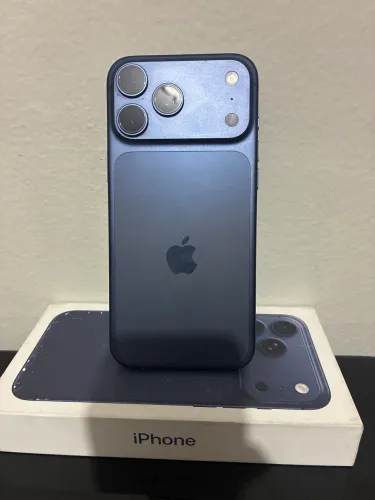 iPhone 17 PRO MAX