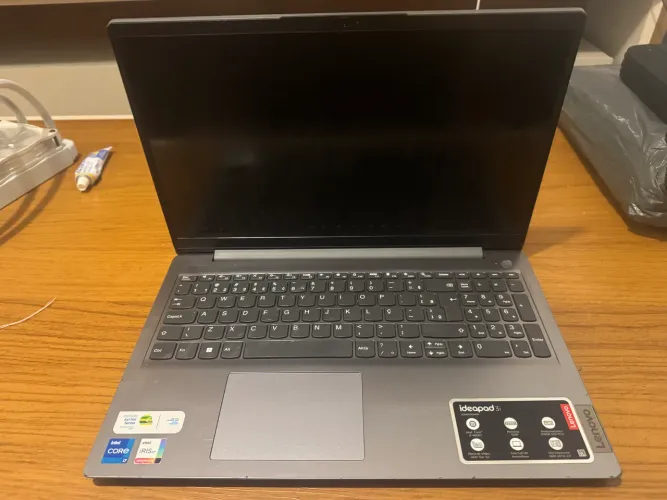 notebook LENOVO i7 11ª Geração + 12 Gb RAM + 256GB SSD