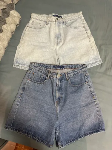 Kit 2 short Renner tamanho 44 jeans azul claro e azul escuro