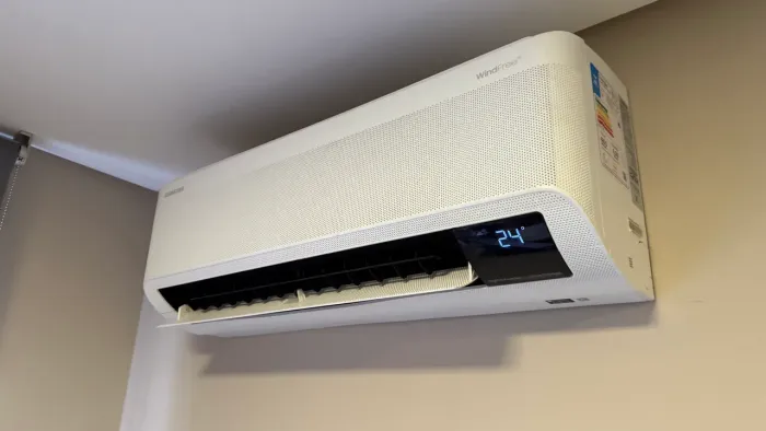 Ar-condicionado Samsung WindFree Connect Inverter de 12.000 BTUs