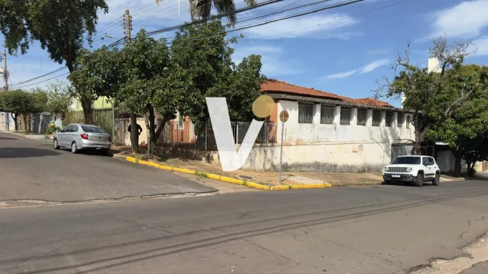 Casa para Venda em Presidente Prudente, Vila Machadinho, 3 dormitórios, 1 suíte, 4 banheir
