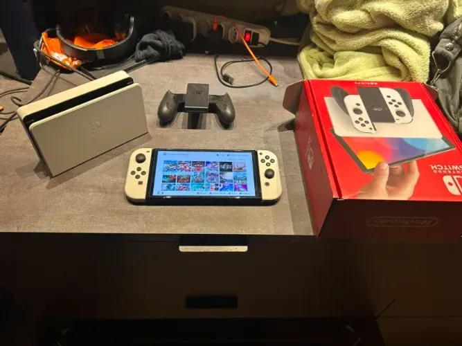 Nitendo Switch Oled 256 - Destravado