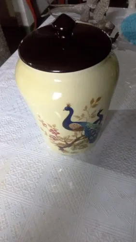 Vaso de porcelana antigo