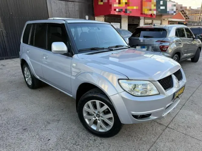 Mitsubishi Pajero TR4 2.0/ 2.0 Flex 16V 4X4 Mec. 2010