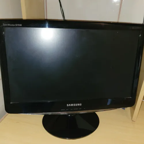 MONITOR SAMSUNG 
