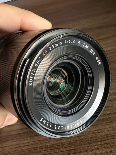 Lente Fuji 23mm 1.4 LM WR (modelo novo)