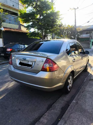 Ford Fiesta Sed. 1.6 8V Flex 4P 2008