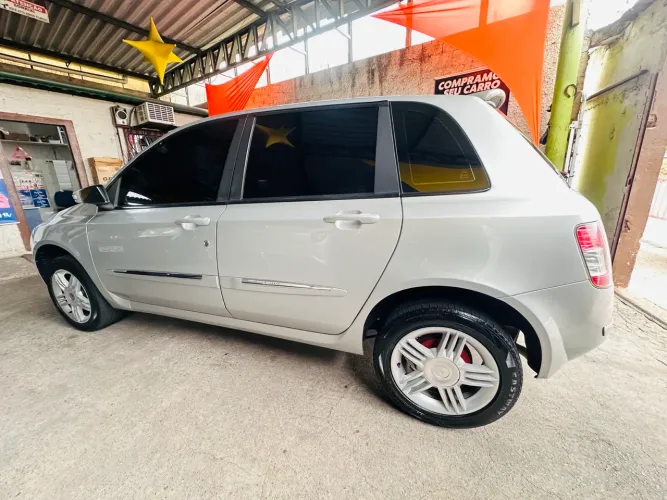 Fiat Stilo 1.8/ 1.8 Connect Flex 8V 5P 2010