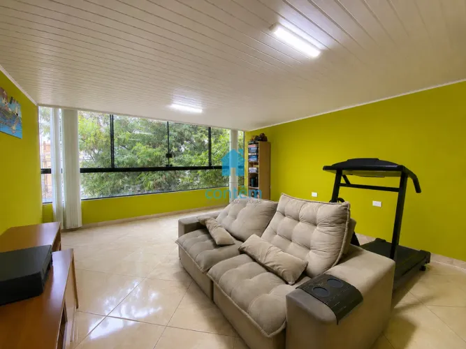 Casa à venda em Osasco, Jardim Veloso, com 2 quartos, com 196 m²