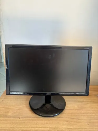 Monitor Led 18.5 Widescreen Aoc E943f R R$ 100,00