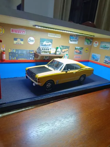 Miniatura 1:24 opala e diorama
