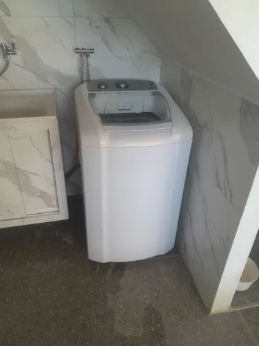 Maquina de lavar e centrifugar 12kg
