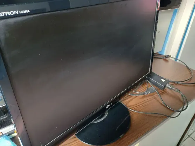 Monitor TV 23 Polegadas LG Flatron M2380a