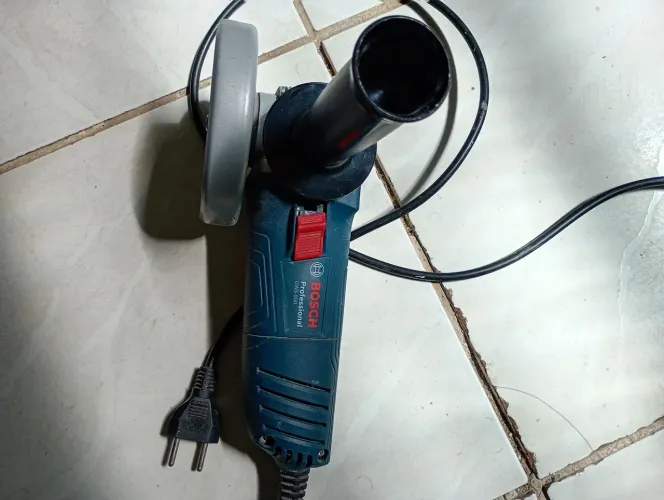 Esmerilhadeira
