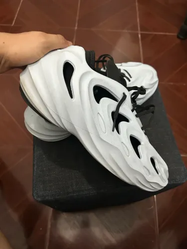 Adidas adifom Q - tam 43 