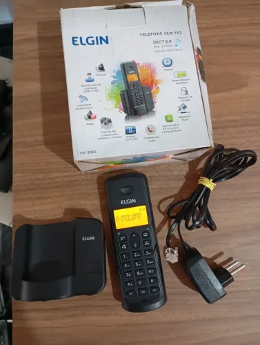 Telefone sem fio Elgin TCF 8001 com detalhe.