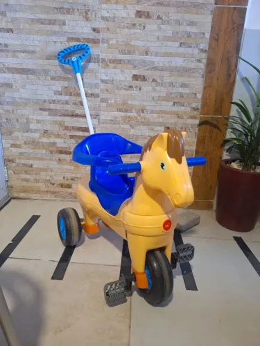 Triciclo velocipede