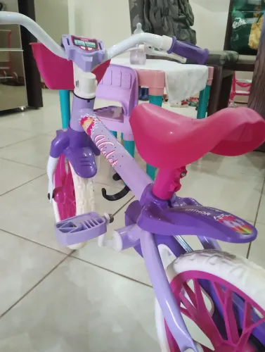 Bicicleta infantil aro 12 (nunca foi usada)
