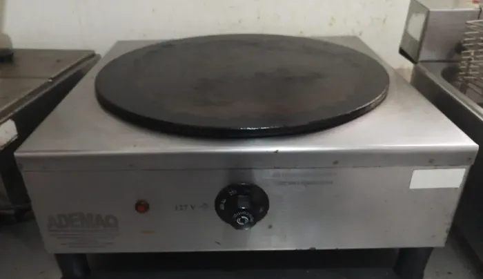 Vendo máquina crepe francês 110v 
