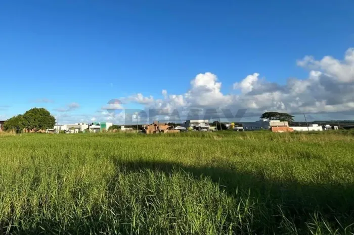 Lote à venda no Condomínio Maanaim Country, seu refugio começa aqui!