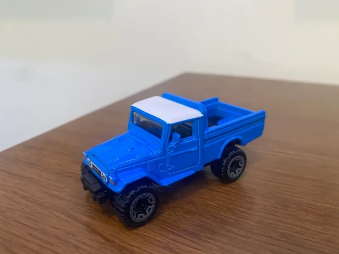 Carrinho Hotwheels Toyota Land Cruiser Azul Loose Novo 164 Hot Wheels