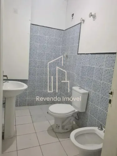 Excelente oportunidade: loja comercial de 125m² com 2 banheiros na Vila Moraes, São Paulo-